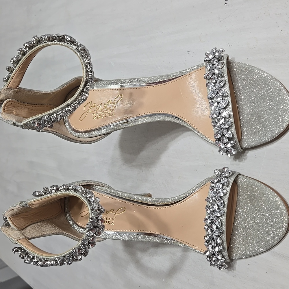 Badgley Mischka JEWEL Women's Silver Embellished Heels Sz. 5
